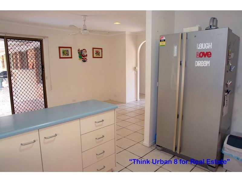 2 Lowan Street, Bellbowrie QLD 4070